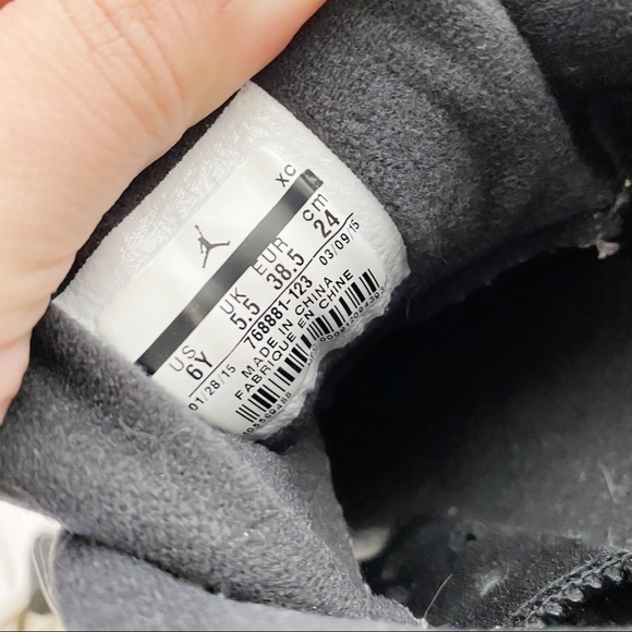 Nike Air Jordan Retro 6 Low Infrared Sneakers 6Y - Picture 13 of 13